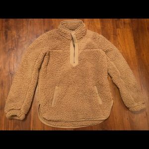 Women’s Abercrombie and Fitch Sherpa Size Medium
